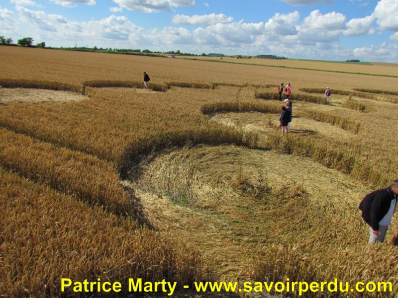 Etchilhampton (2), Wiltshire crop circle, aerial photo 59